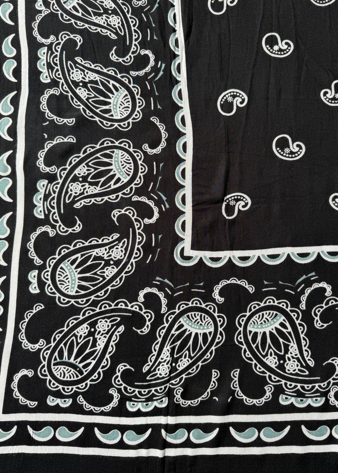 PAREO BATIK SIN FLECOS BANDANA NEGRO TU