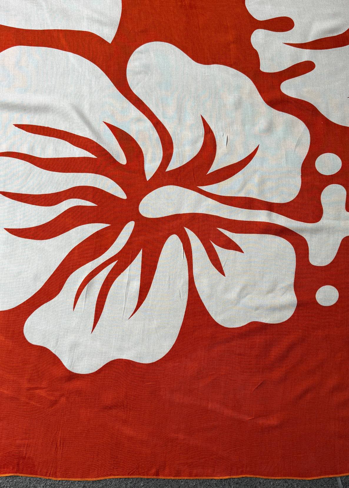 PAREO BATIK SIN FLECOS FLOWER CORAL TU