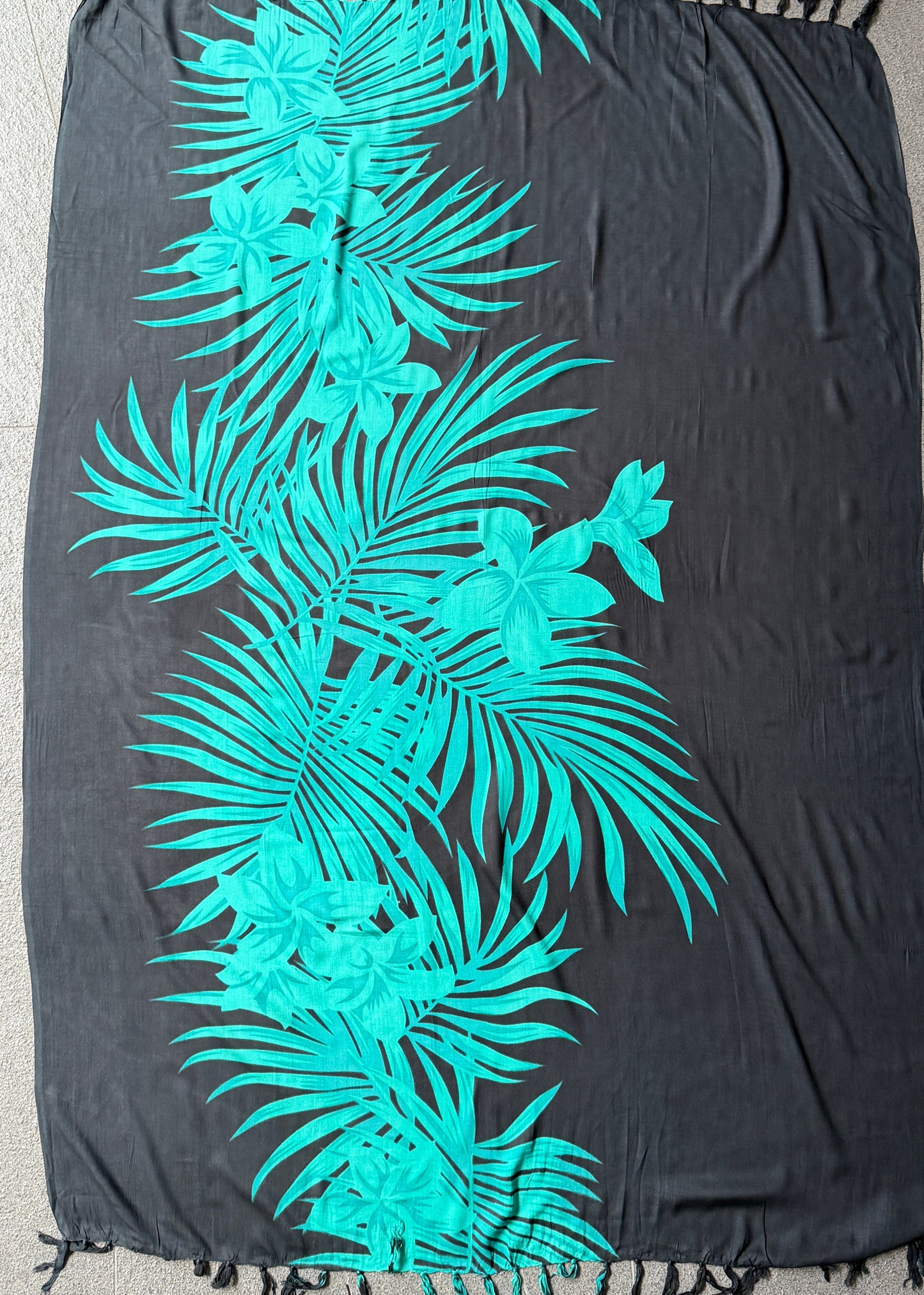 PAREO BATIK BAGUS PALMA NEGRO TU