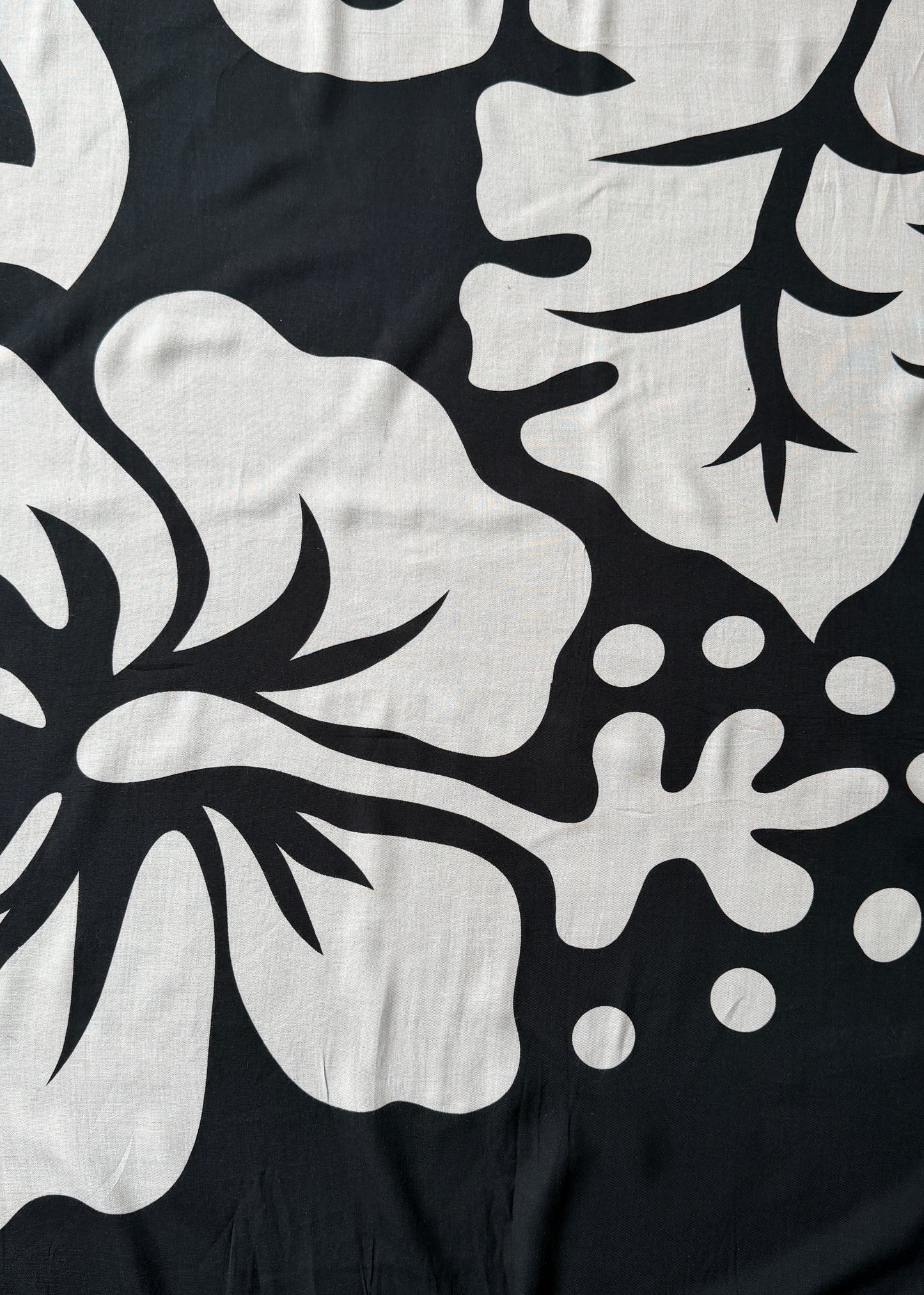 PAREO BATIK BAGUS LILY NEGRO TU