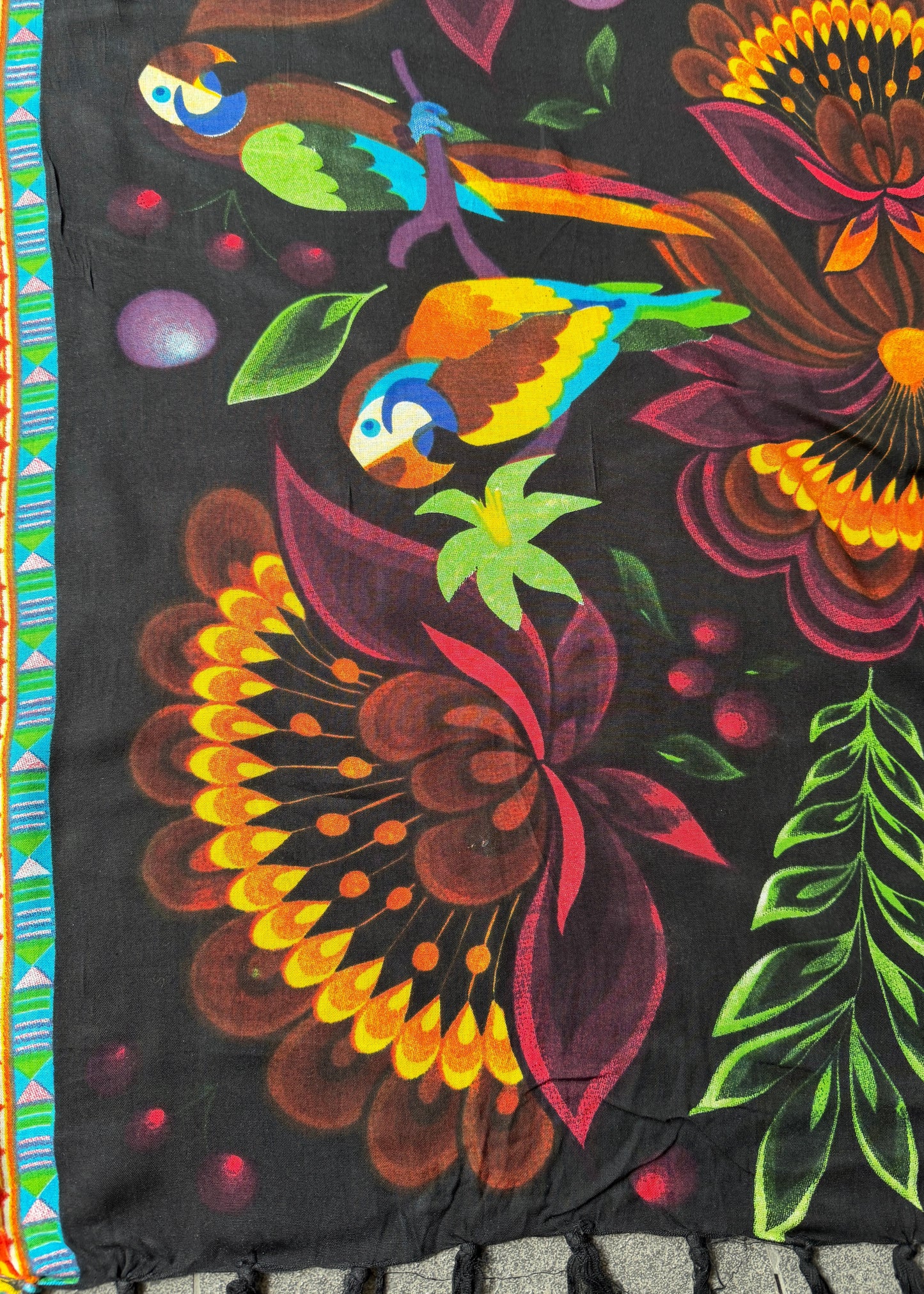 PAREO BATIK BAGUS FUTUR MIX TU