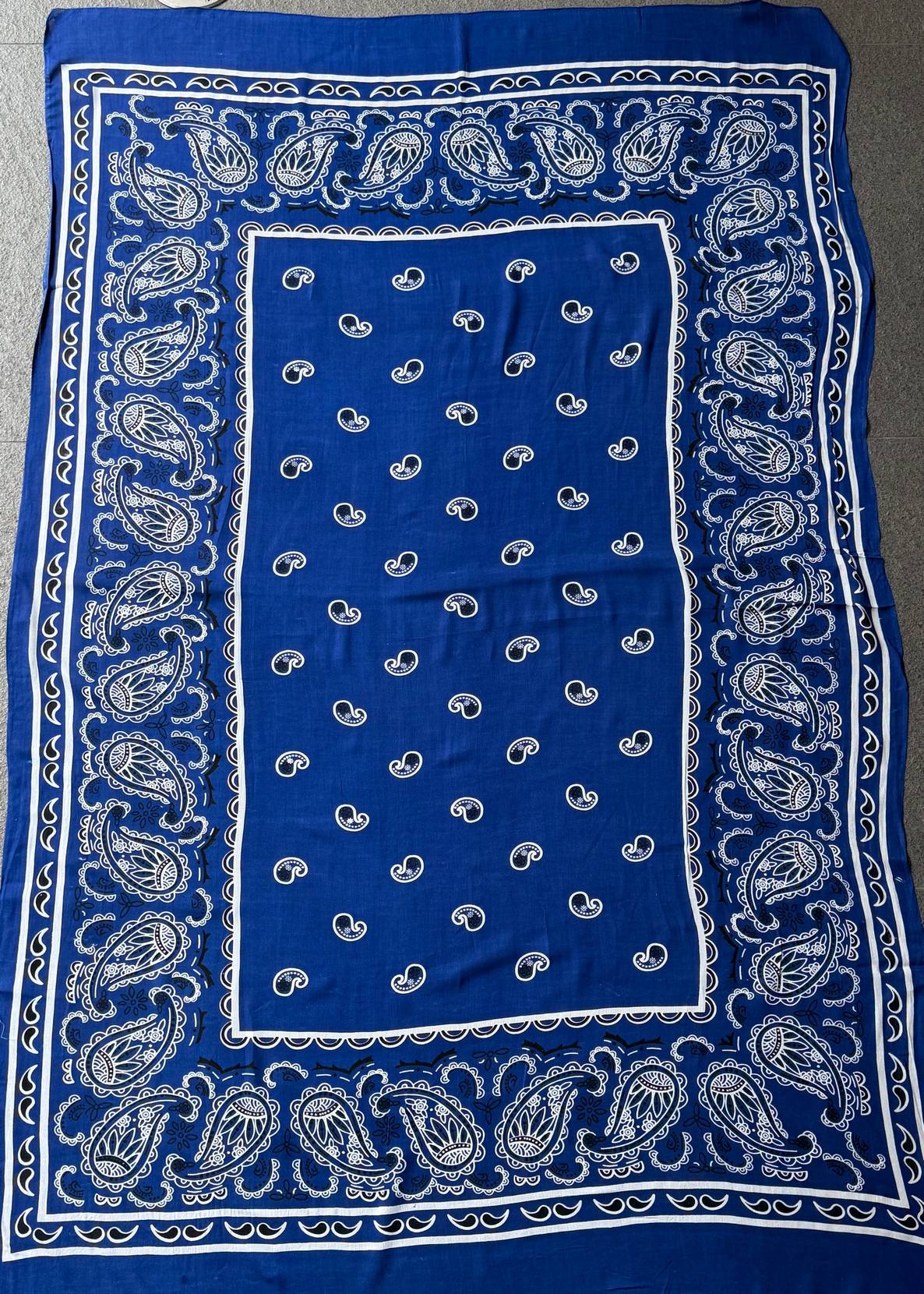 PAREO BATIK SIN FLECOS BANDANA AZUL TU
