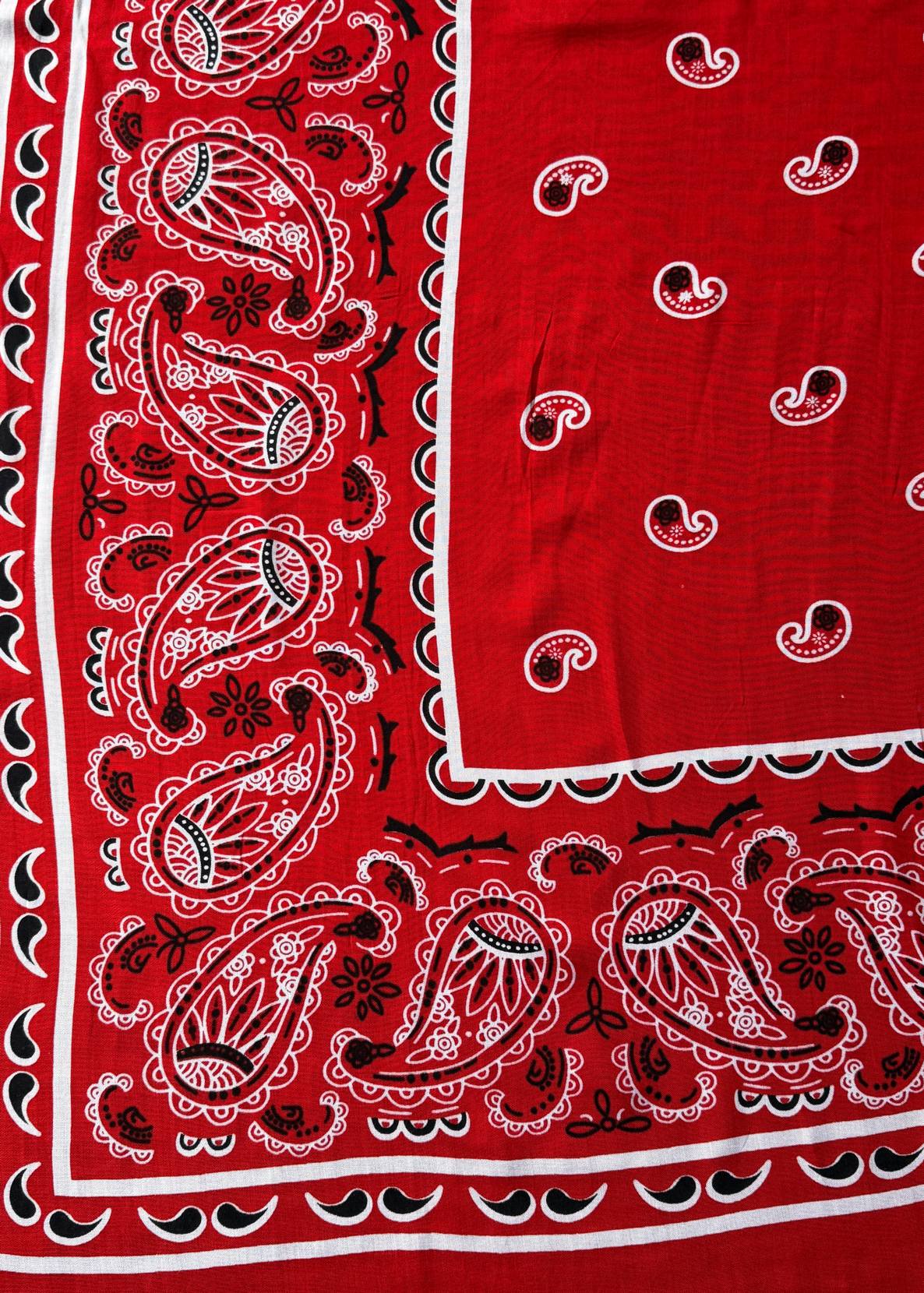 PAREO BATIK SIN FLECOS BANDANA ROJO TU